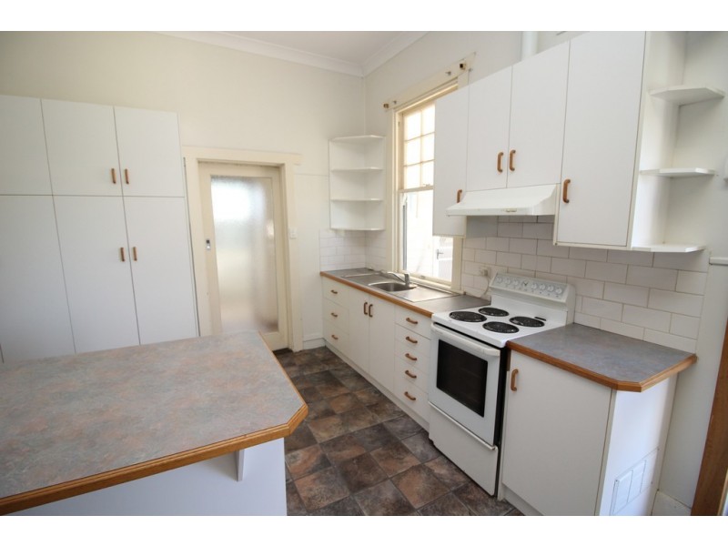 33 Livingston Street, Naracoorte SA 5271