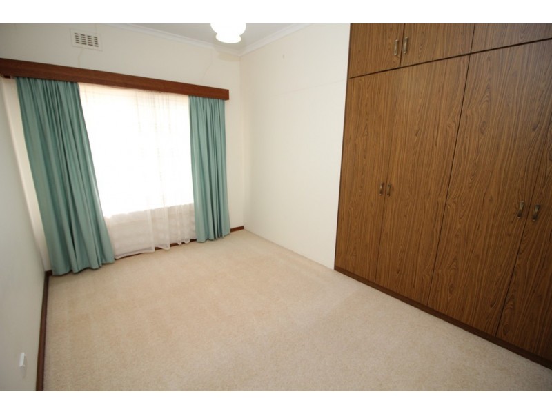 98 Jenkins Terrace, Naracoorte SA 5271