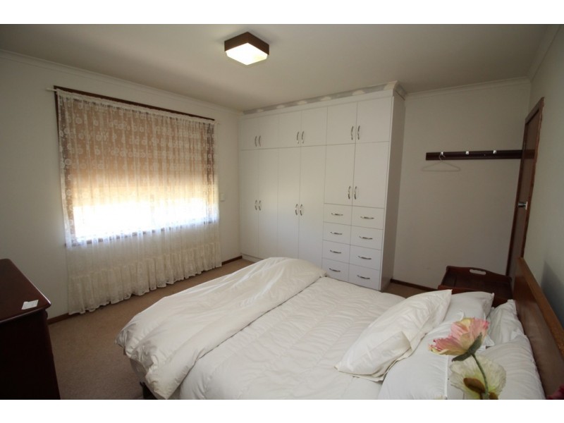 8 Poplar Street, Naracoorte SA 5271