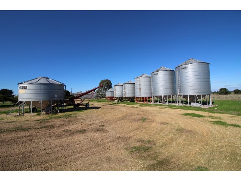 1273 Gap Rd, Frances SA 5262