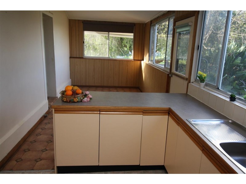 12 Ash Grove, Lucindale SA 5272