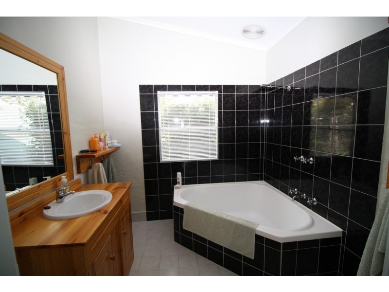 1214 Wrattonbully Road, Wrattonbully SA 5271