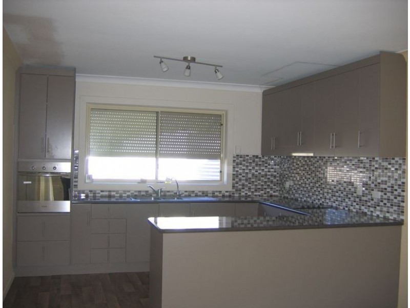 15 McLay Street, Naracoorte SA 5271