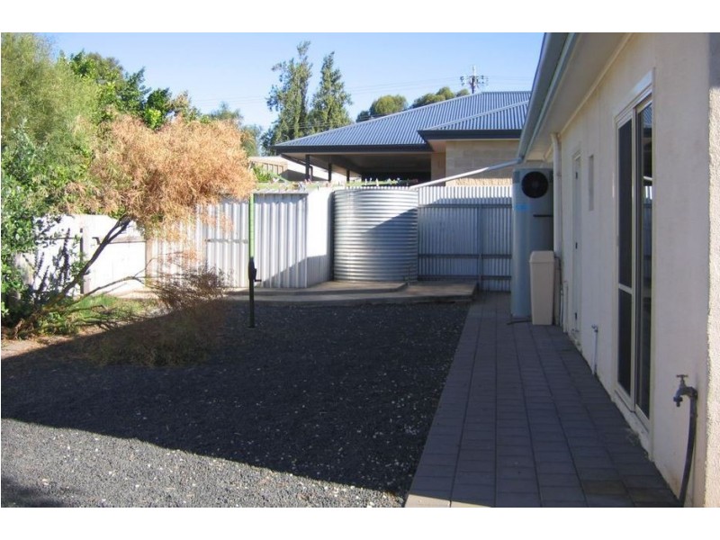 15 McLay Street, Naracoorte SA 5271