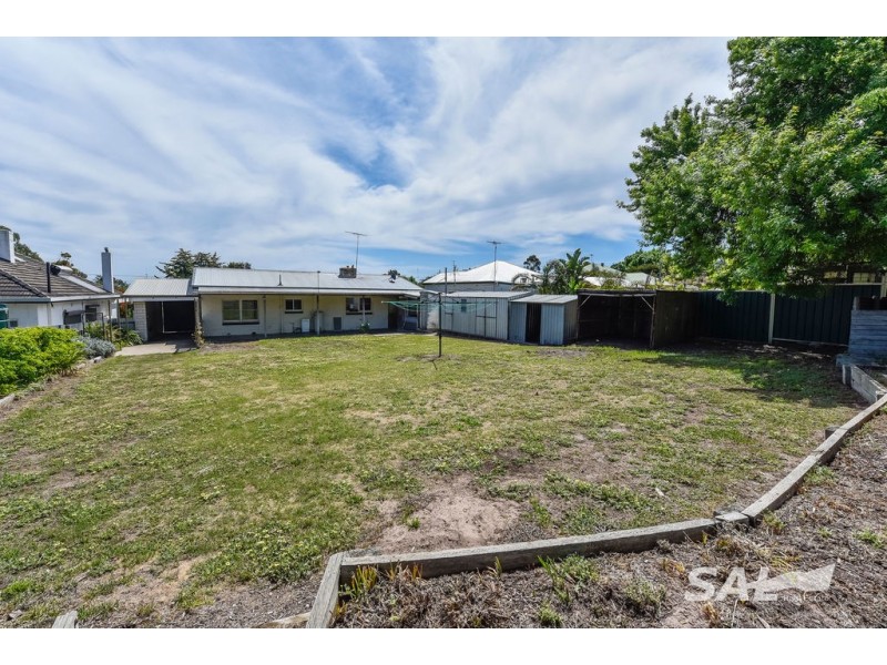 135 Jenkins Terrace, Naracoorte SA 5271
