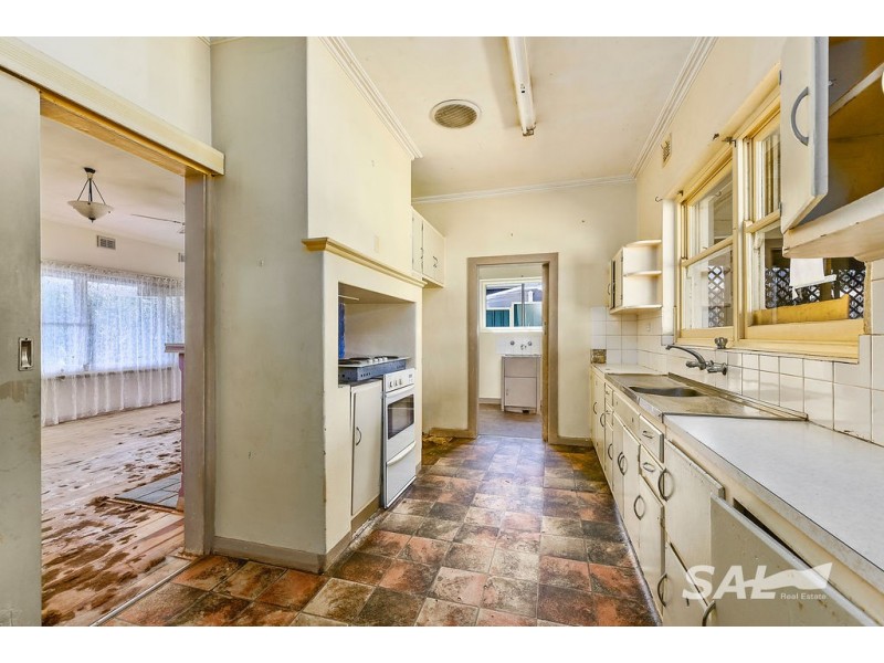 135 Jenkins Terrace, Naracoorte SA 5271