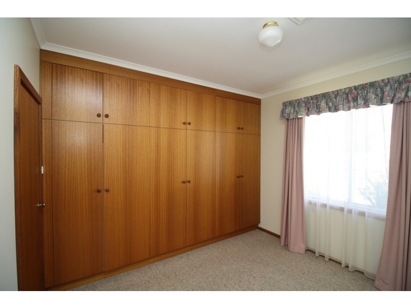 24 Cedar Avenue, Naracoorte SA 5271