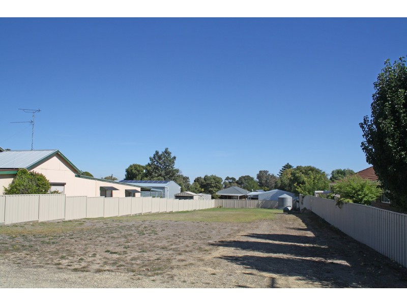 24 Cedar Avenue, Naracoorte SA 5271