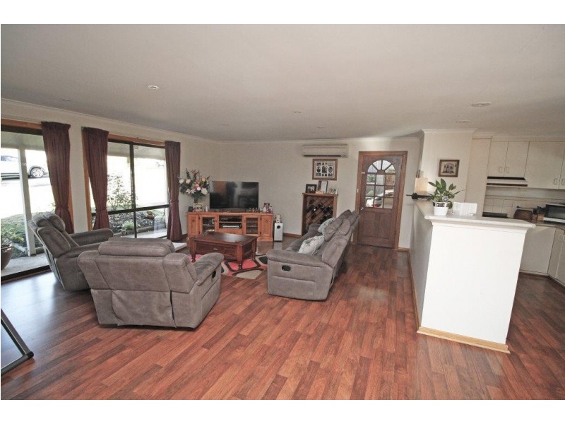 9 Pine Grove, Naracoorte SA 5271