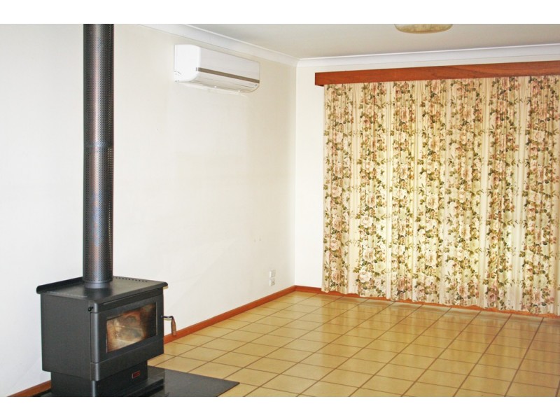 13 Plane Street, Lucindale SA 5272