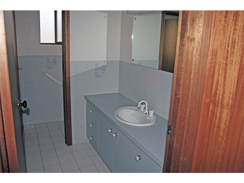 13 Plane Street, Lucindale SA 5272