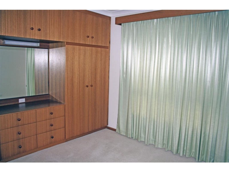 13 Plane Street, Lucindale SA 5272