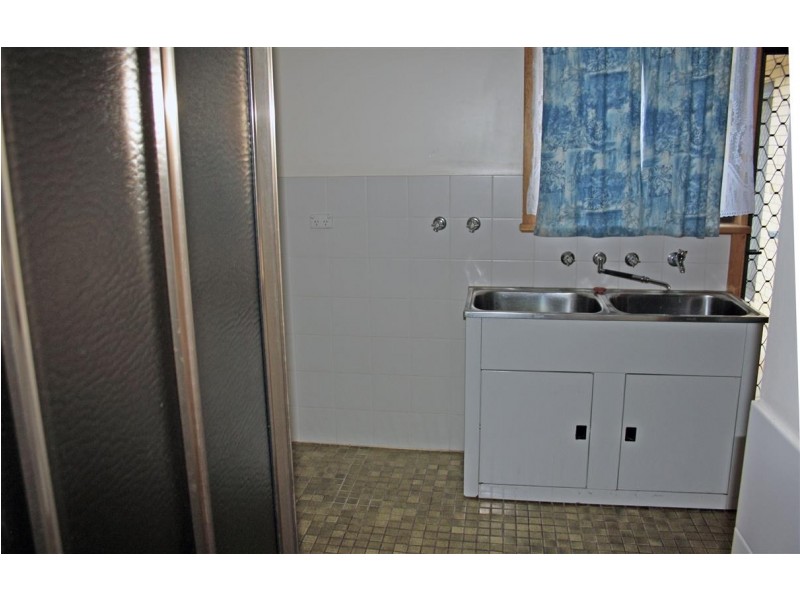 13 Plane Street, Lucindale SA 5272