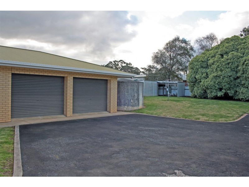 13 Plane Street, Lucindale SA 5272