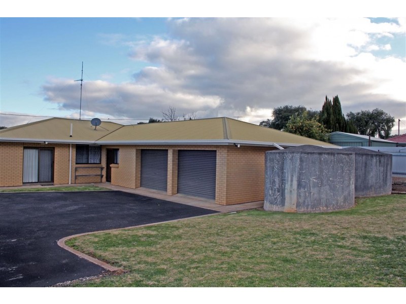 13 Plane Street, Lucindale SA 5272