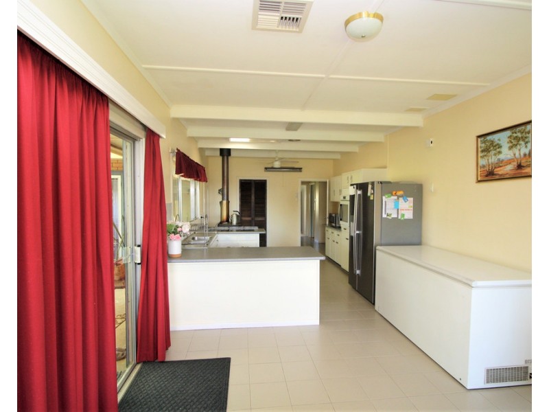 9295 Riddoch Highway, Naracoorte SA 5271