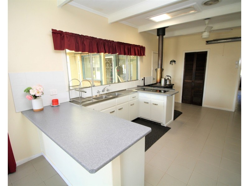 9295 Riddoch Highway, Naracoorte SA 5271