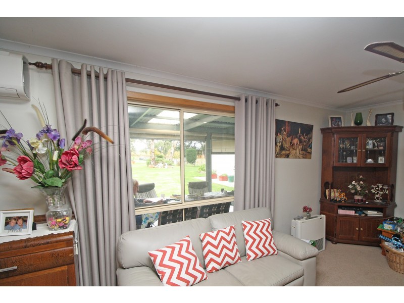 33 Wilkins Road, Naracoorte SA 5271