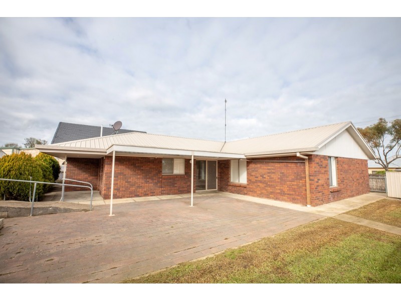 9 McCoy Street, Naracoorte SA 5271