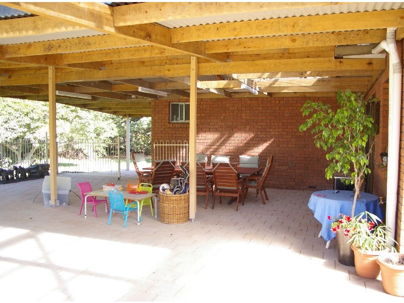 “Wayleen” Nambour Rd, Naracoorte SA 5271