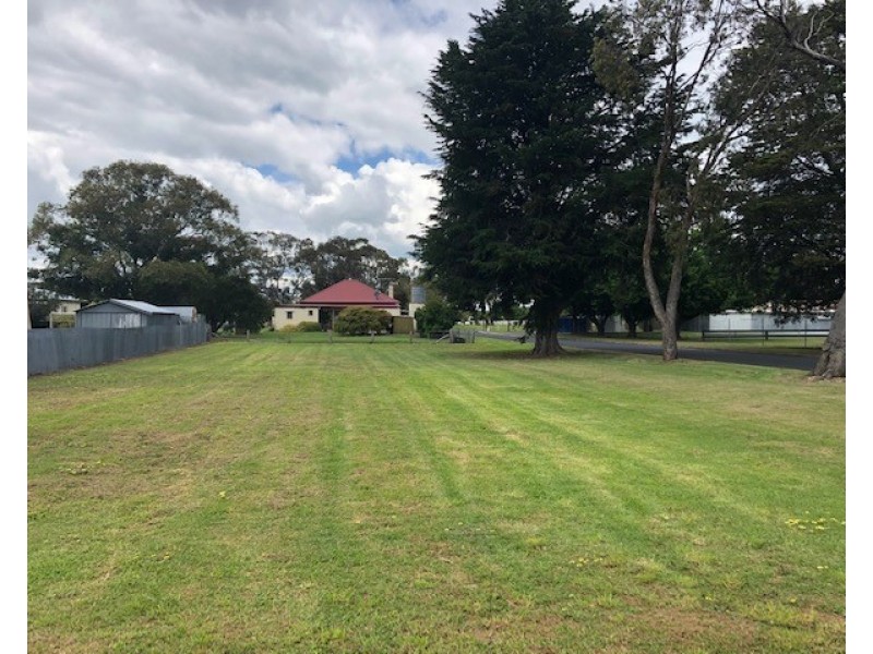 2 Ash Grove, Lucindale SA 5272