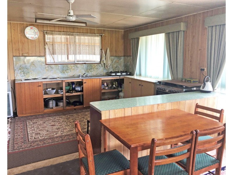 1 Edwards Street, Padthaway SA 5271