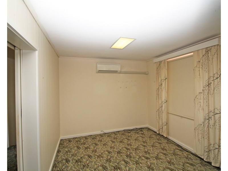 11 Lochiel Avenue, Naracoorte SA 5271