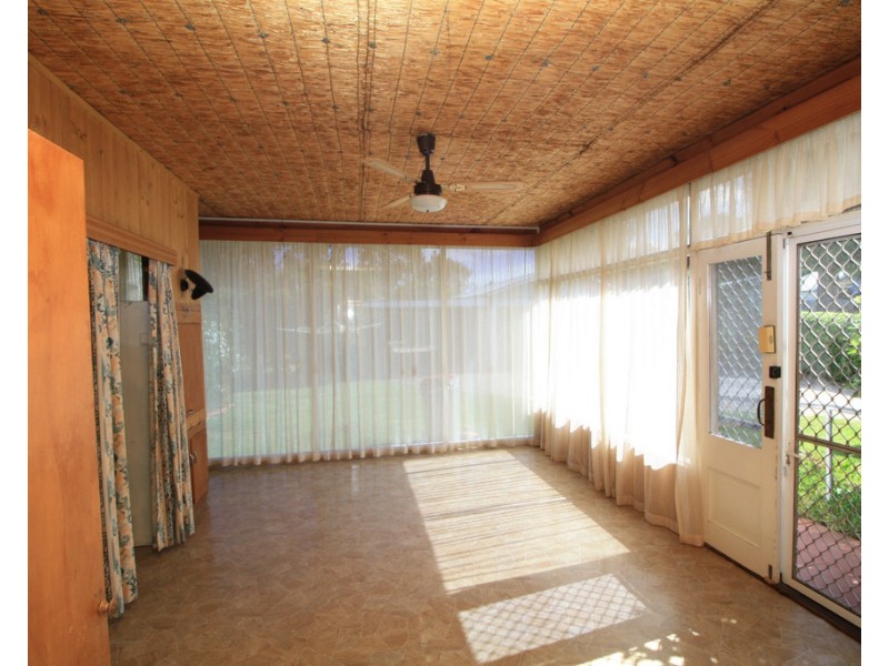 11 Lochiel Avenue, Naracoorte SA 5271