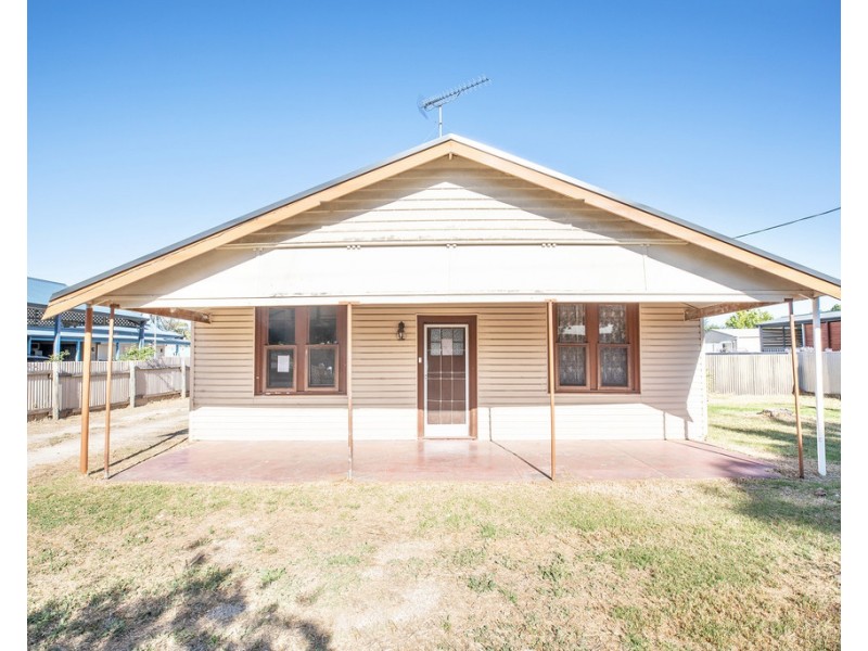 6 Sandstone Avenue, Naracoorte SA 5271