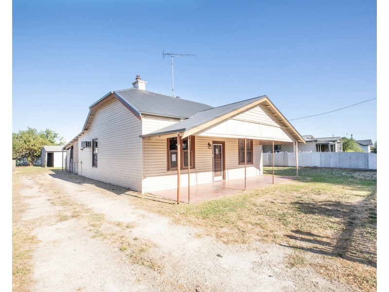 6 Sandstone Avenue, Naracoorte SA 5271