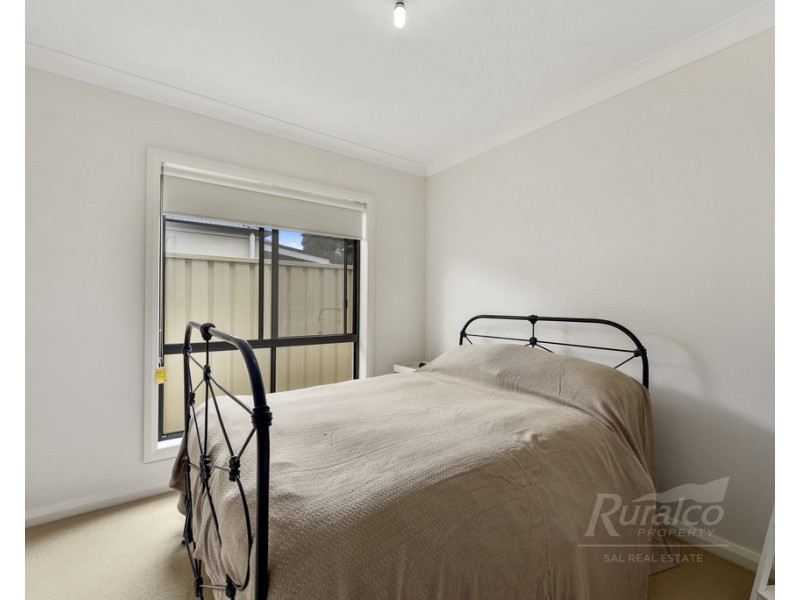 2 Brealey Place, Naracoorte SA 5271