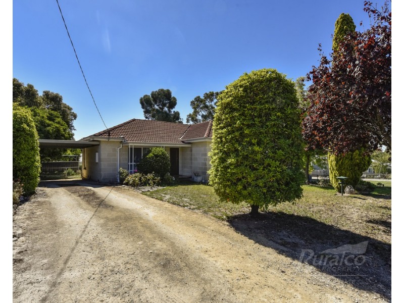 9 Illawarra Street, Naracoorte SA 5271