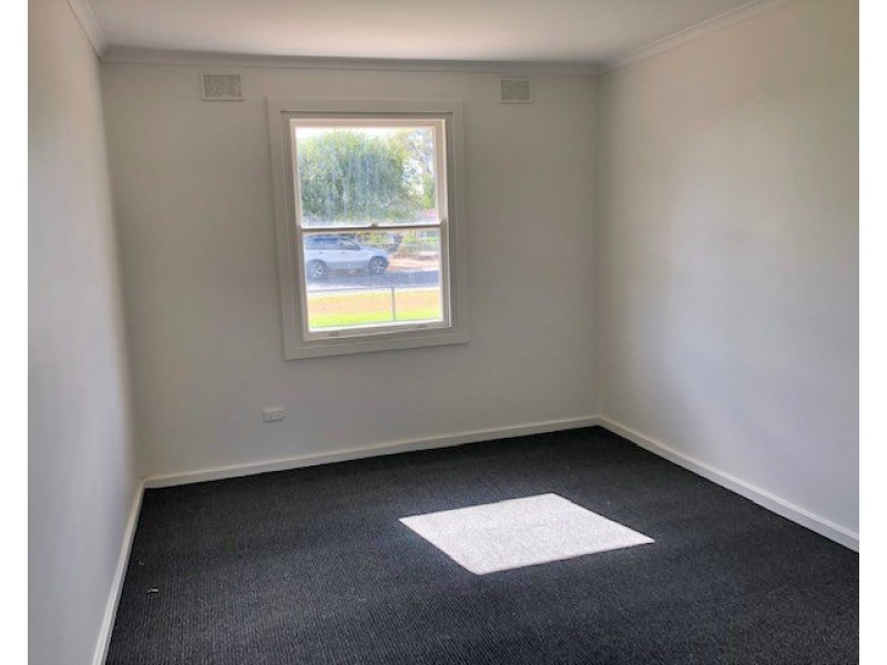 2 Charles Street, Naracoorte SA 5271