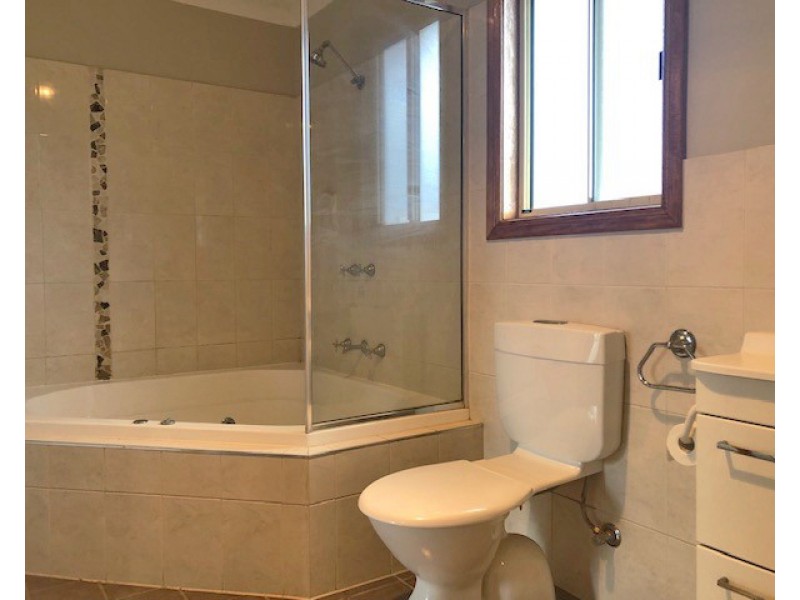 24 Charles Street, Naracoorte SA 5271