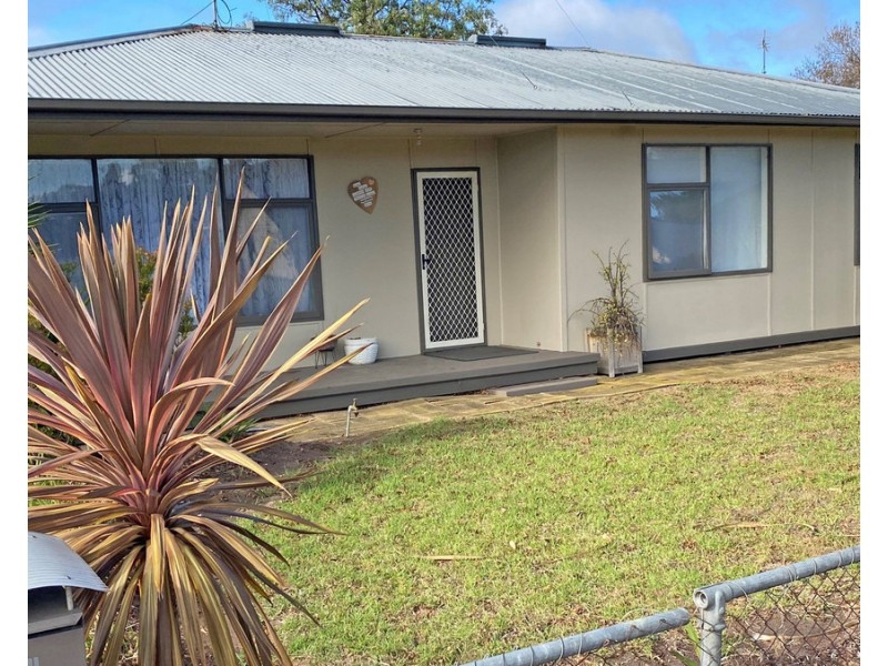 3 Sandstone Avenue, Naracoorte SA 5271