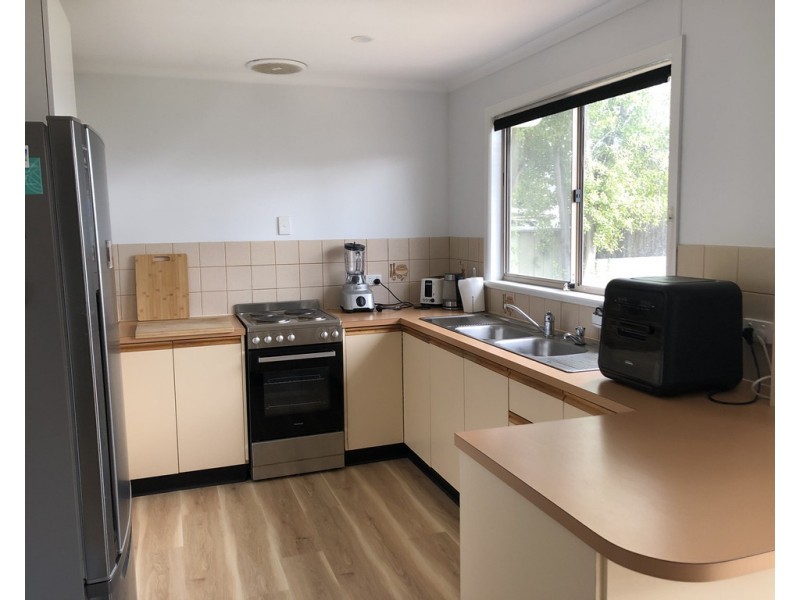 11a Corner Crescent, Naracoorte SA 5271