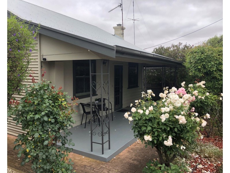 22 Freeling Street, Naracoorte SA 5271