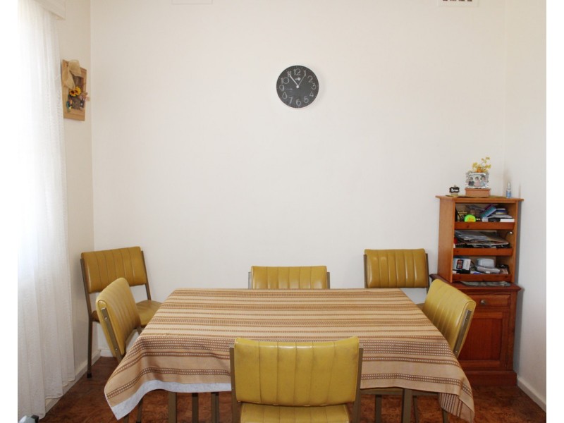 16 Cedar Avenue, Naracoorte SA 5271