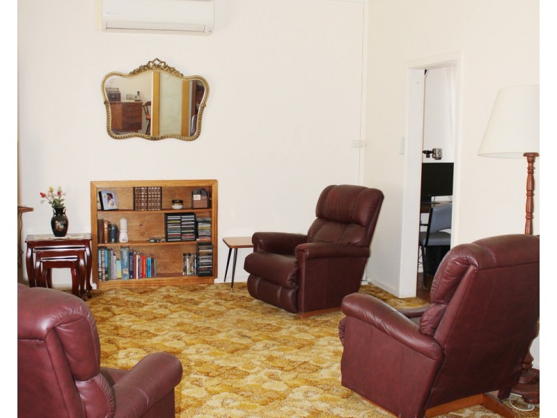 16 Cedar Avenue, Naracoorte SA 5271