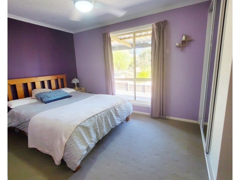 80 Rotary Avenue, Naracoorte SA 5271
