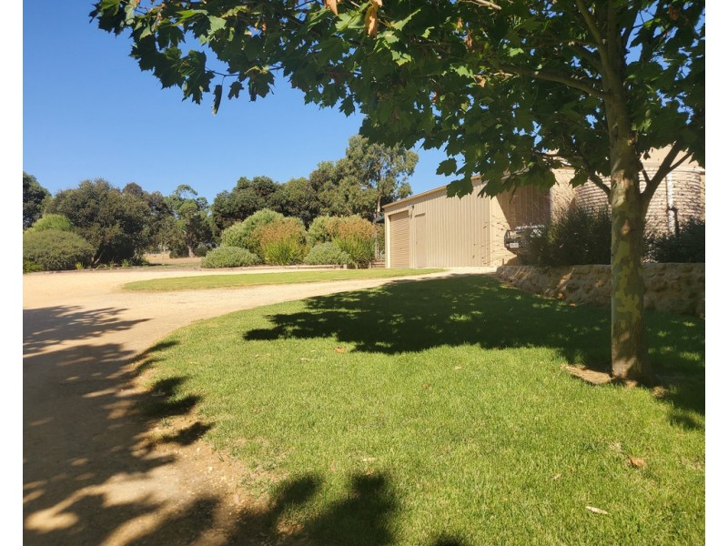 80 Rotary Avenue, Naracoorte SA 5271