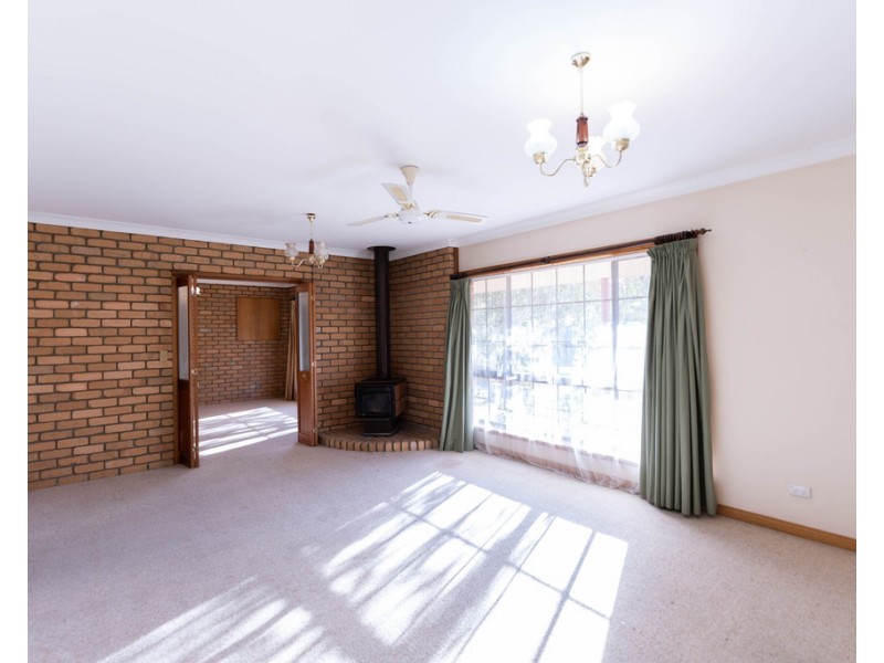 15 Dartmoor Close, Naracoorte SA 5271
