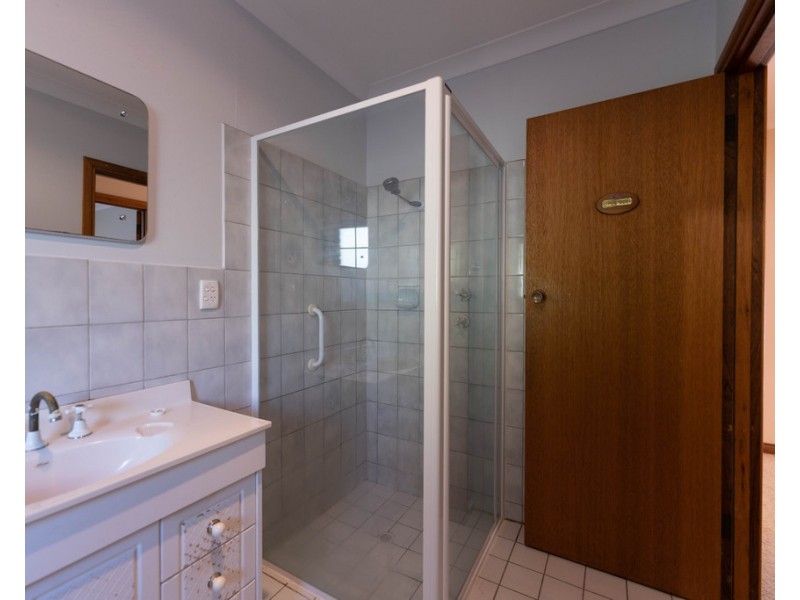 15 Dartmoor Close, Naracoorte SA 5271