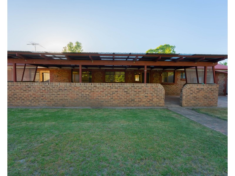 15 Dartmoor Close, Naracoorte SA 5271