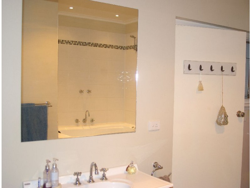 100 Jenkins Terrace, Naracoorte SA 5271