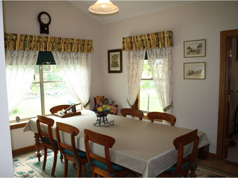 Lucindale/ Naracoorte Area, Naracoorte SA 5271