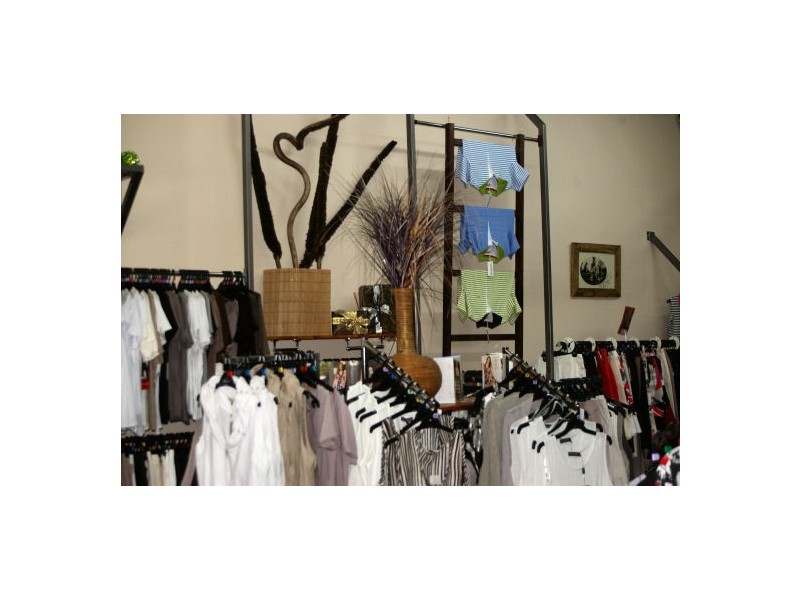 ‘Trends’ 82 Smith Street, Naracoorte SA 5271