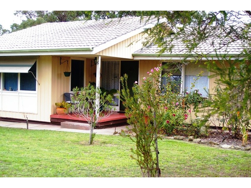 5 Wardle Crescent, Naracoorte SA 5271