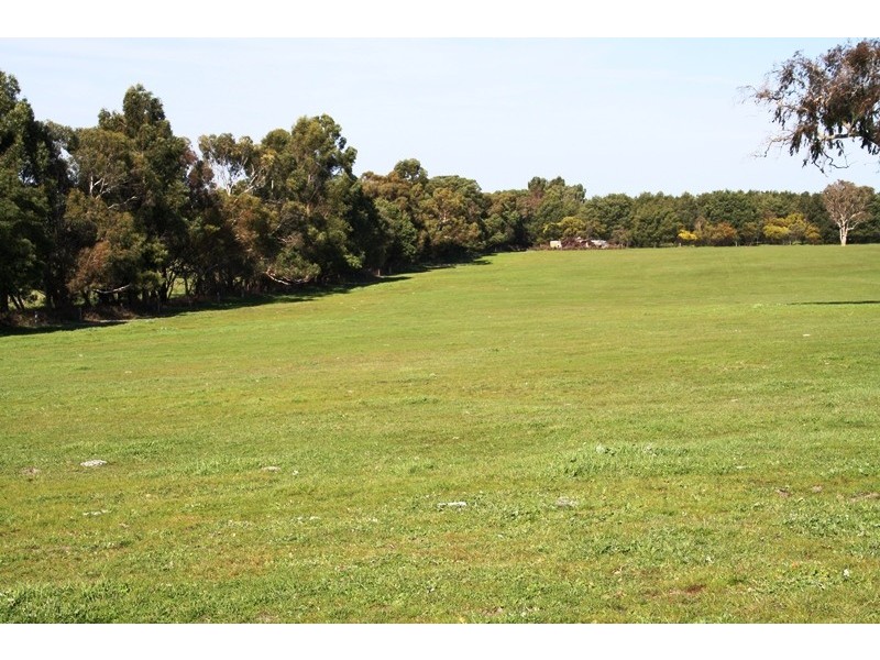 ‘Wattle Glen’, Callendale Rd, Lucindale SA 5272