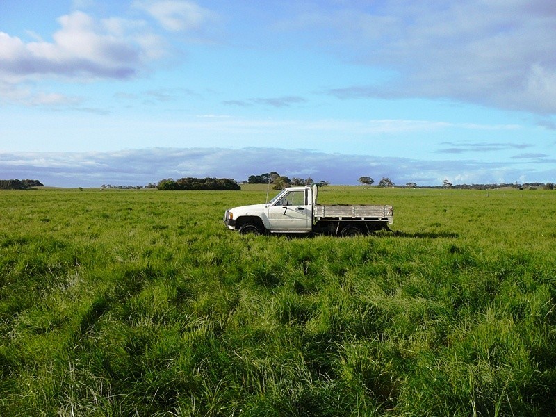 ‘Kompiam’ West Avenue Road, Conmurra SA 5272